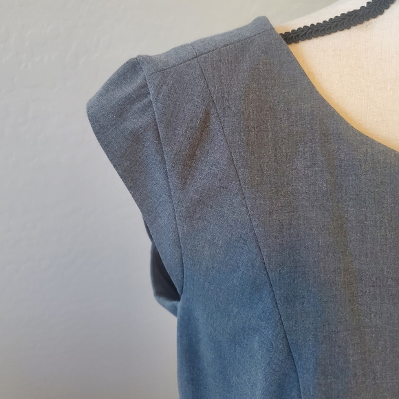 The Limited Sheath Dress Size 8 - Picture 3 of 6